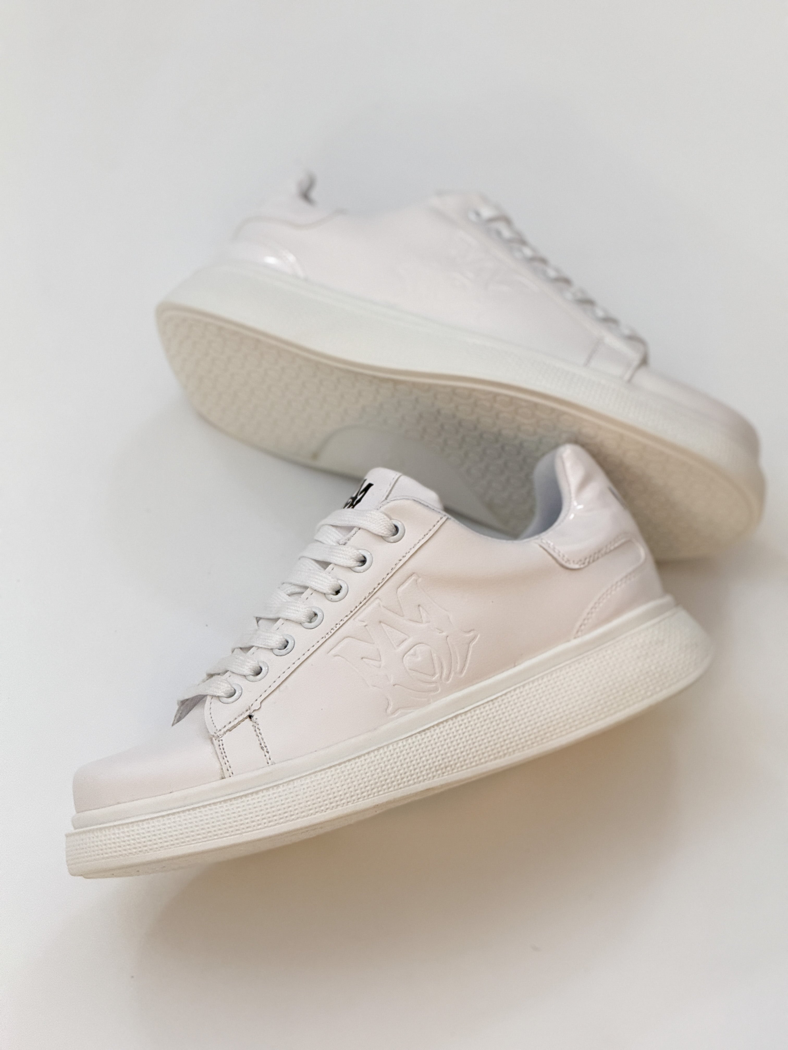 Amiri shoes white